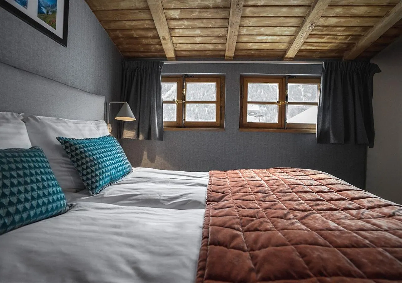 ***  Langley Hotel Gustavia Chamonix France